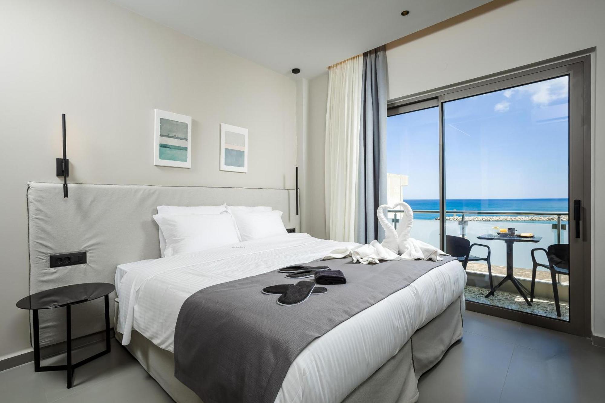 Iria Sea View Room Kolymbari Exterior photo