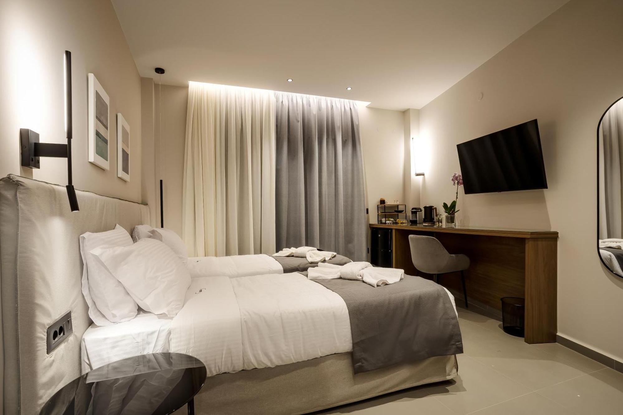 Iria Sea View Room Kolymbari Exterior photo
